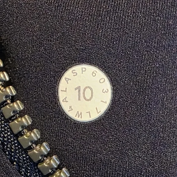 Lululemon Contour Jacket In Midnight Navy - Picture 5 of 5